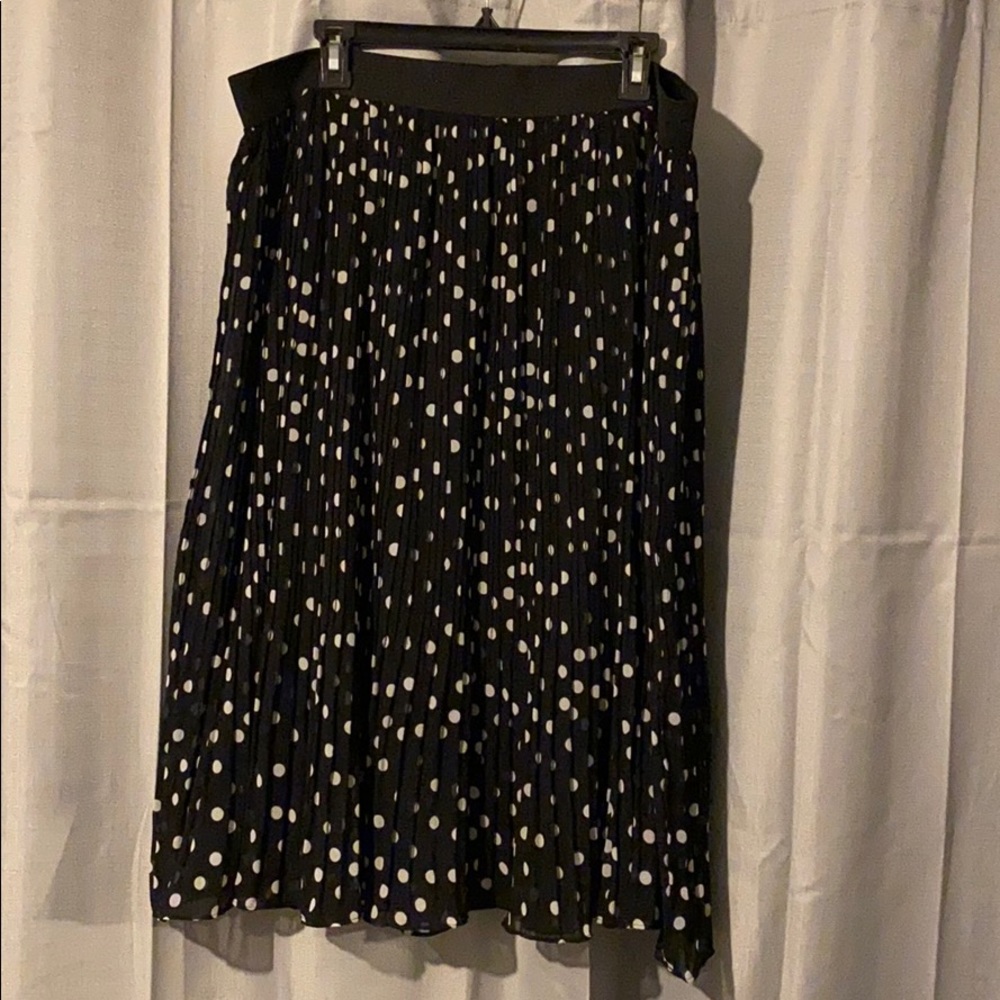 Torrid Pleated Polka Dot Skirt Size 2.
